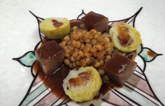 Morro guisado con Hammis y Hoja de Coles, con Vinagre de Jerez Reserva en la salsa del morro