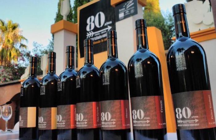 Embotellado conmemorativo 80 aniversario Denominación de Origen JEREZ-XÉRÈS-SHERRY