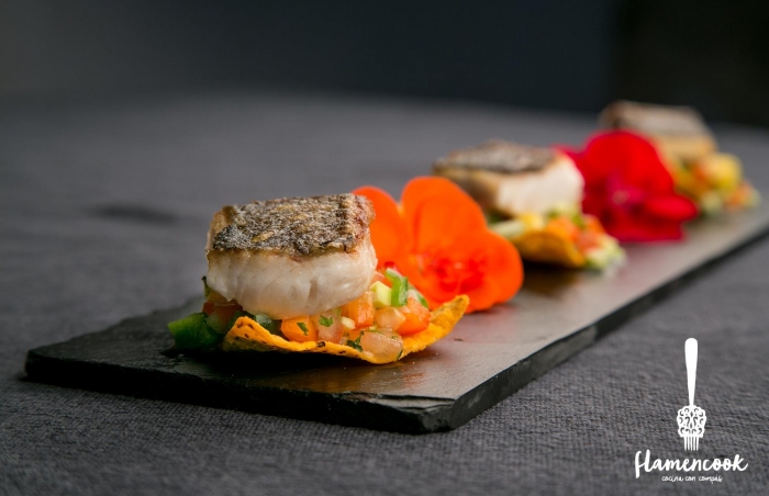 DORADA CONFITADA dedicada al maestro PACO DE LUCÍA por nuestro chef CIPRIÁN IORDAN