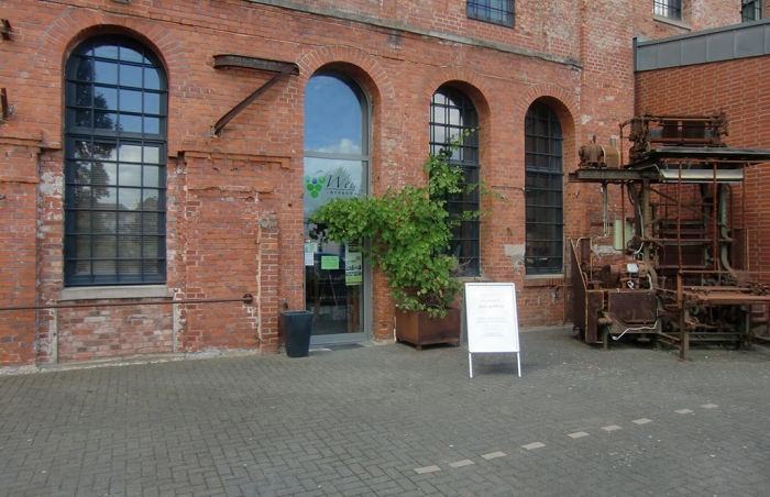 Weinhandlung von außen