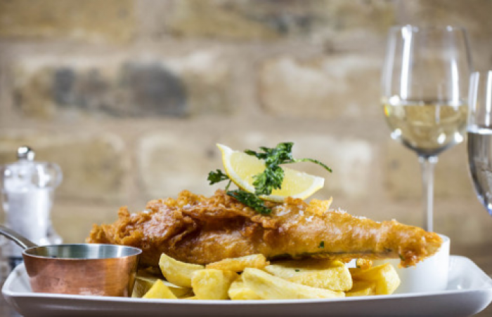 Fish and chips with Fino at Boot & Flogger, London SE1