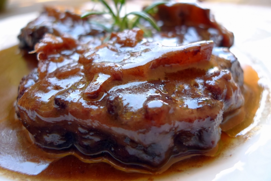 Rabo de Toro Bravo con Montilla Moriles