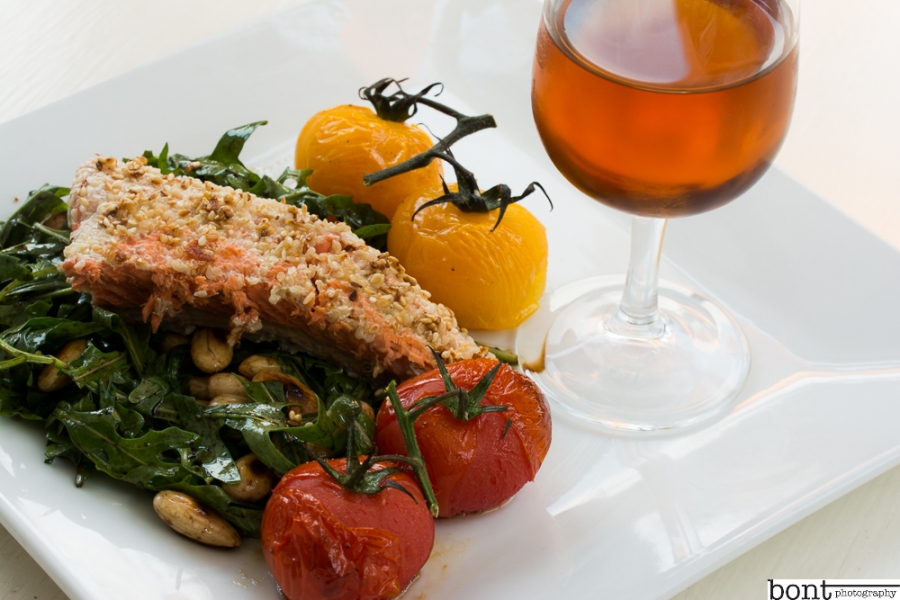 Sesame–crusted-salmon-with-roasted-tomato-and-almond-salad-paired-with-amontillado-sherry-wines