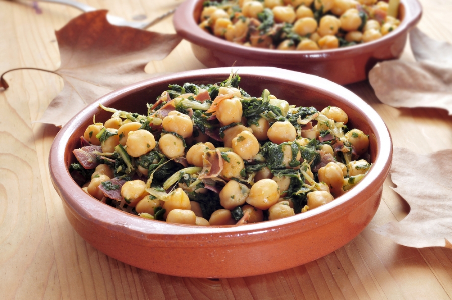 Garbanzos-con-espinacas-amontillado-vinos-de-jerez