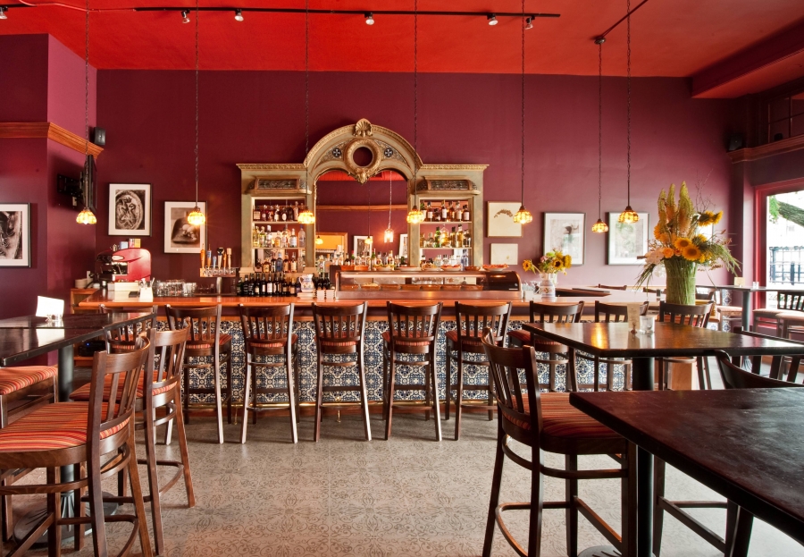 Straight Law bar