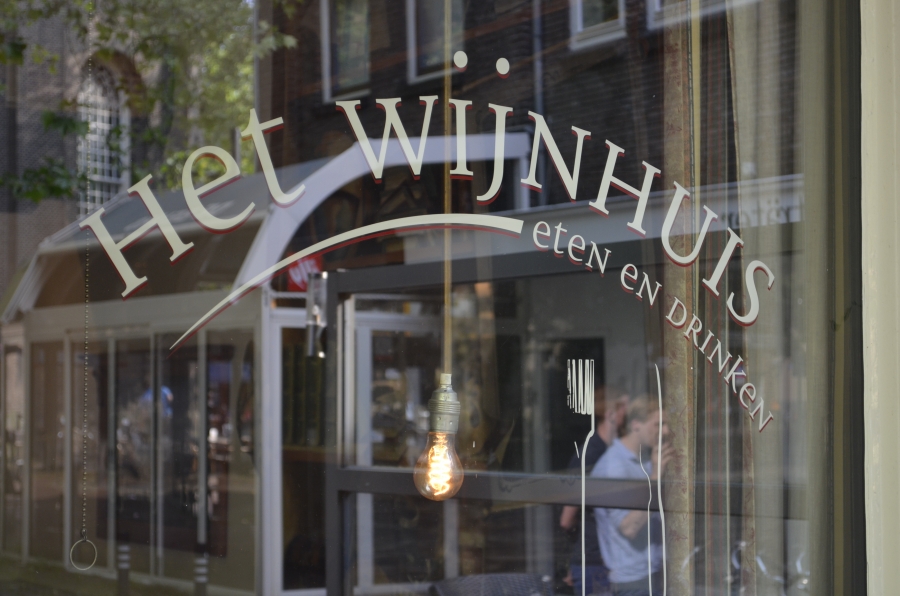 Sfeervol Grand cafe het wijnhuis