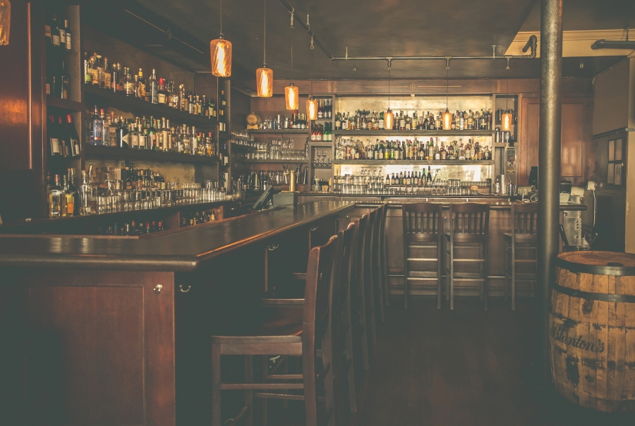 15 Romolo bar